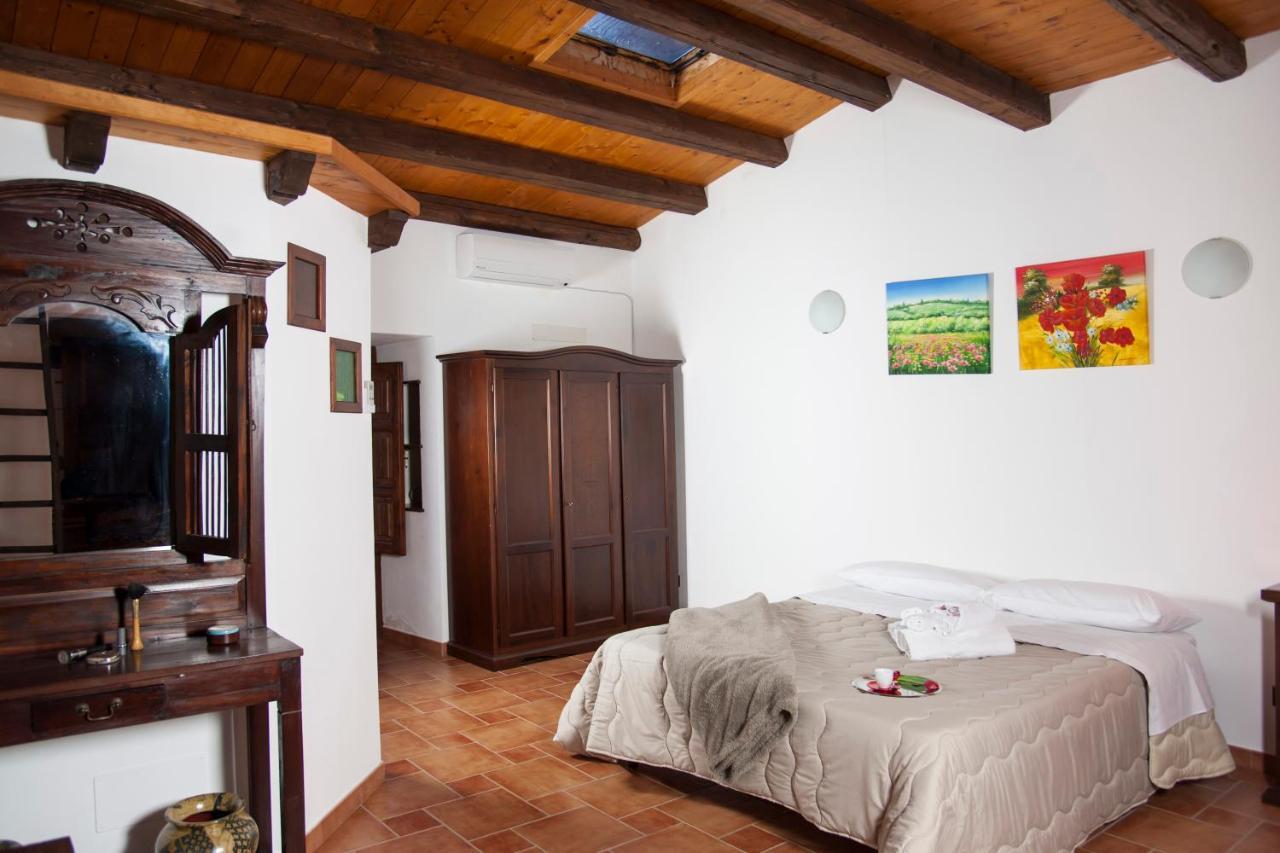 Mirose'S Holiday Home Castelbuono  Dış mekan fotoğraf